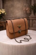 Elegant Handbag - Image 7