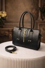 Elegant Shoulder Bag - Image 2